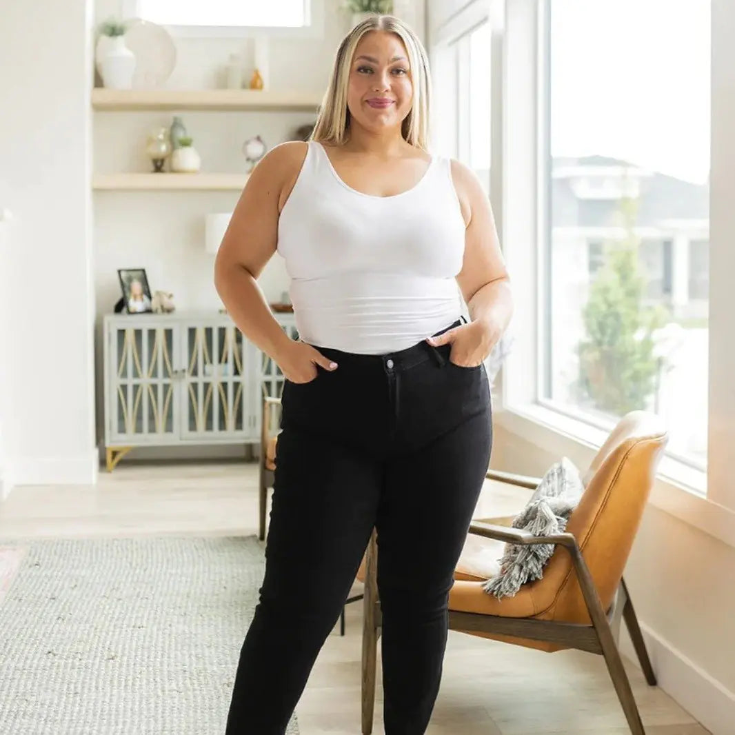 Women's Slim Fit Pull-up Jeans