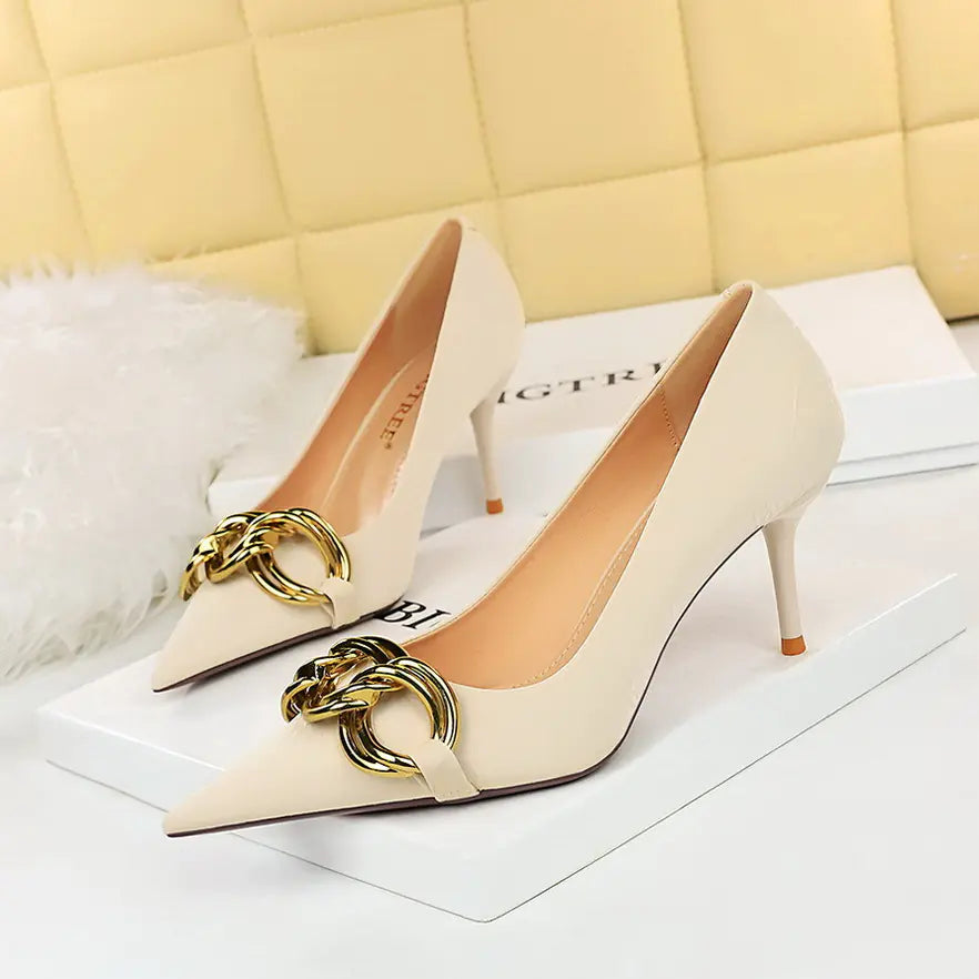 Big Metal Buckle Pointed Toe Flat Shoes